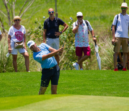 Chip in de Louis Oosthuizen et eagle sur le 6