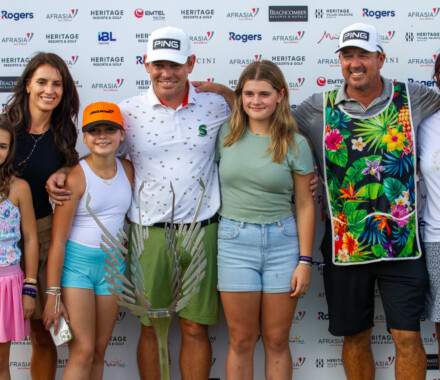 Victoire fêtée en famille et caddie pour Louis Oosthuizen